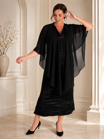 Cruisewear Pleats and Captain's Table
