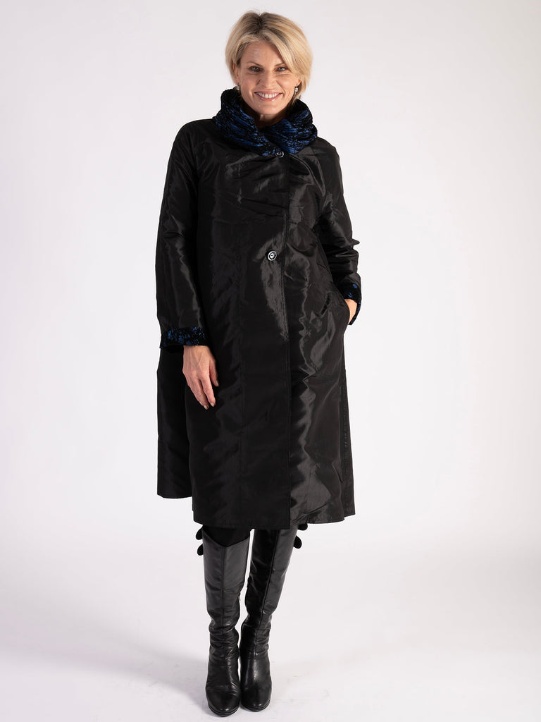 Navy Flock Baroque Pleat Collar Reversible Raincoat | Chesca