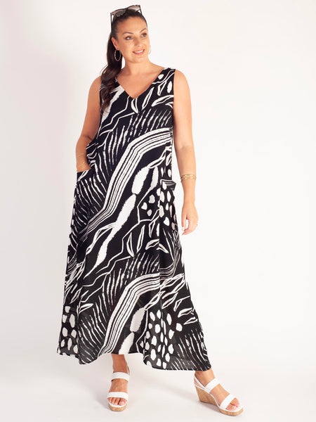 Black/White Abstract Print Sleeveless Maxi Dress